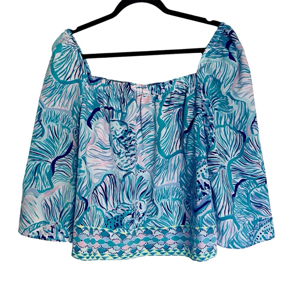 WEEKEND SALE ‼️🎈‼️NWOT. LILLY  PULITZER TOP SIZE M